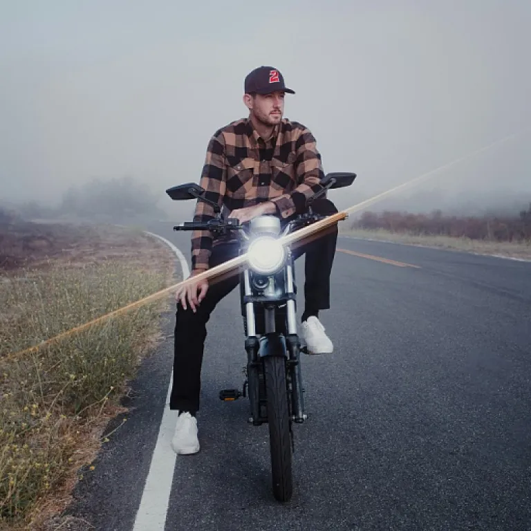 Améliorez le style de votre scooter électrique avec un kit déco