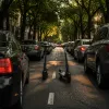 Circulation inter-files en scooter électrique : ce que le décret autorise vraiment